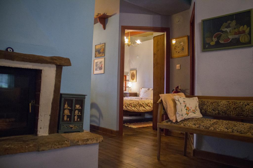 Ferienwohnung Efipoi Pinakátai Exterior foto