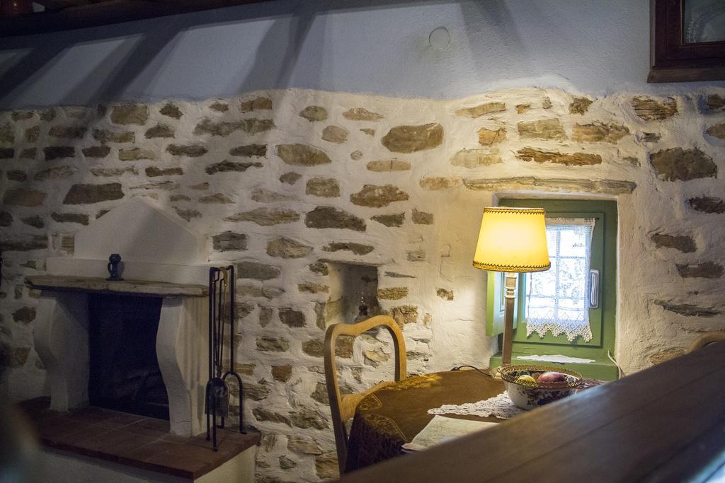 Ferienwohnung Efipoi Pinakátai Exterior foto