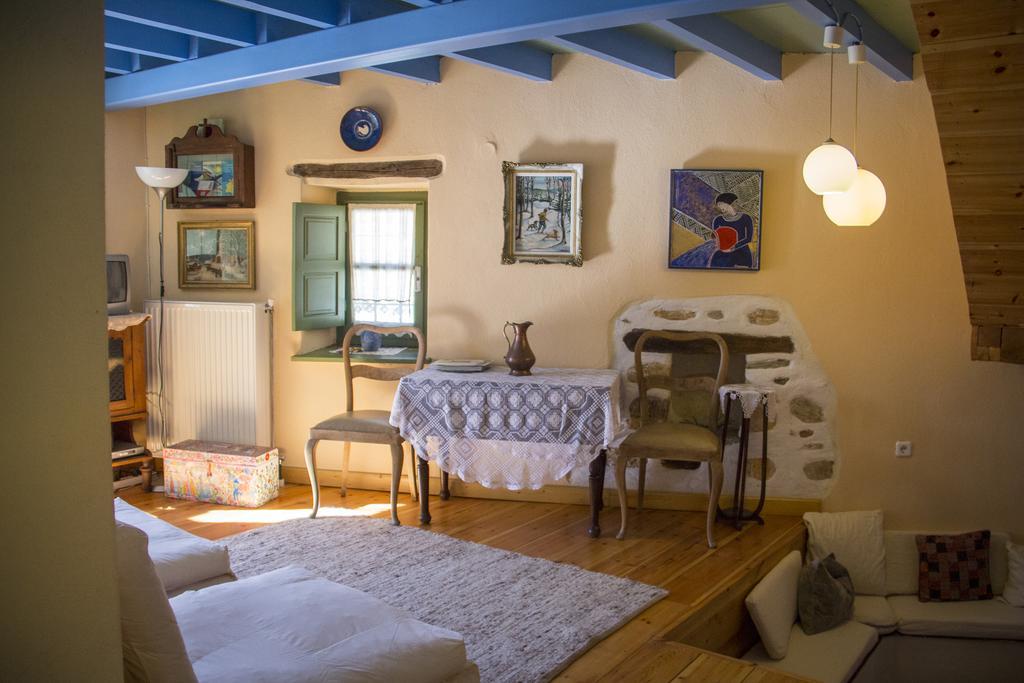 Ferienwohnung Efipoi Pinakátai Exterior foto