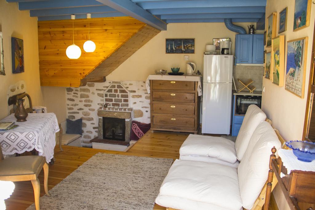 Ferienwohnung Efipoi Pinakátai Exterior foto